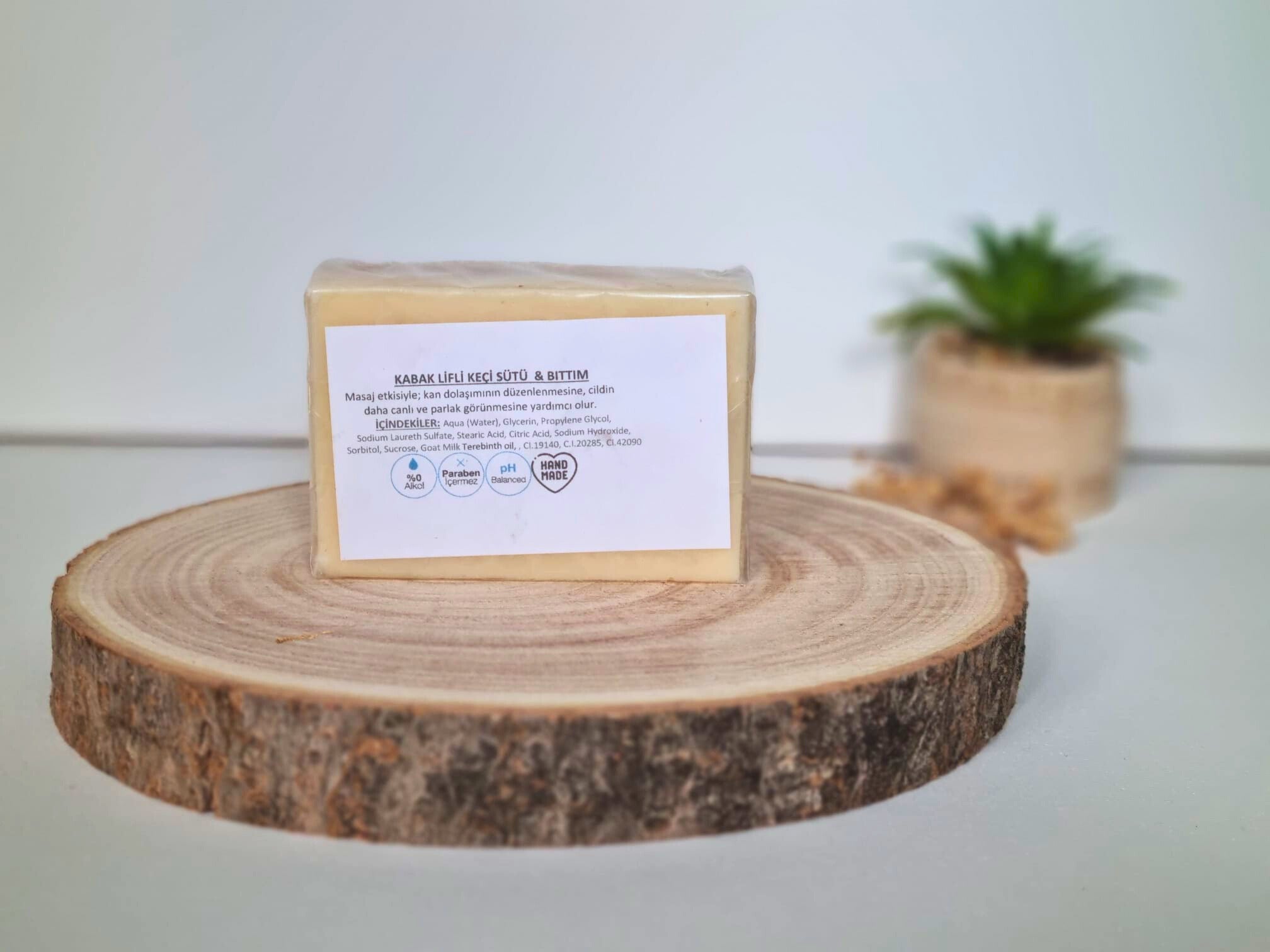 PISTAZIA - Pflege mit Pistazienöl & Ziegenmilch