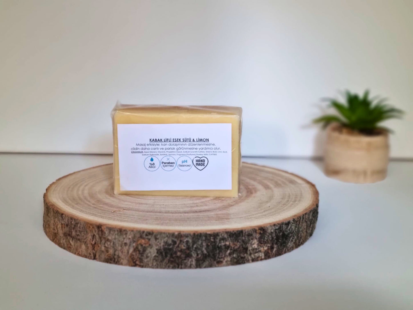 ZITRONE  - Die erfrischende Eselmilchseife mit Zitrusenergie